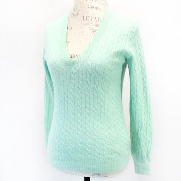 J.Crew Wool Blend Aqua Blue Cable Knit Sweater V-Neck Cozy Preppy Medium - Picture 1 of 8